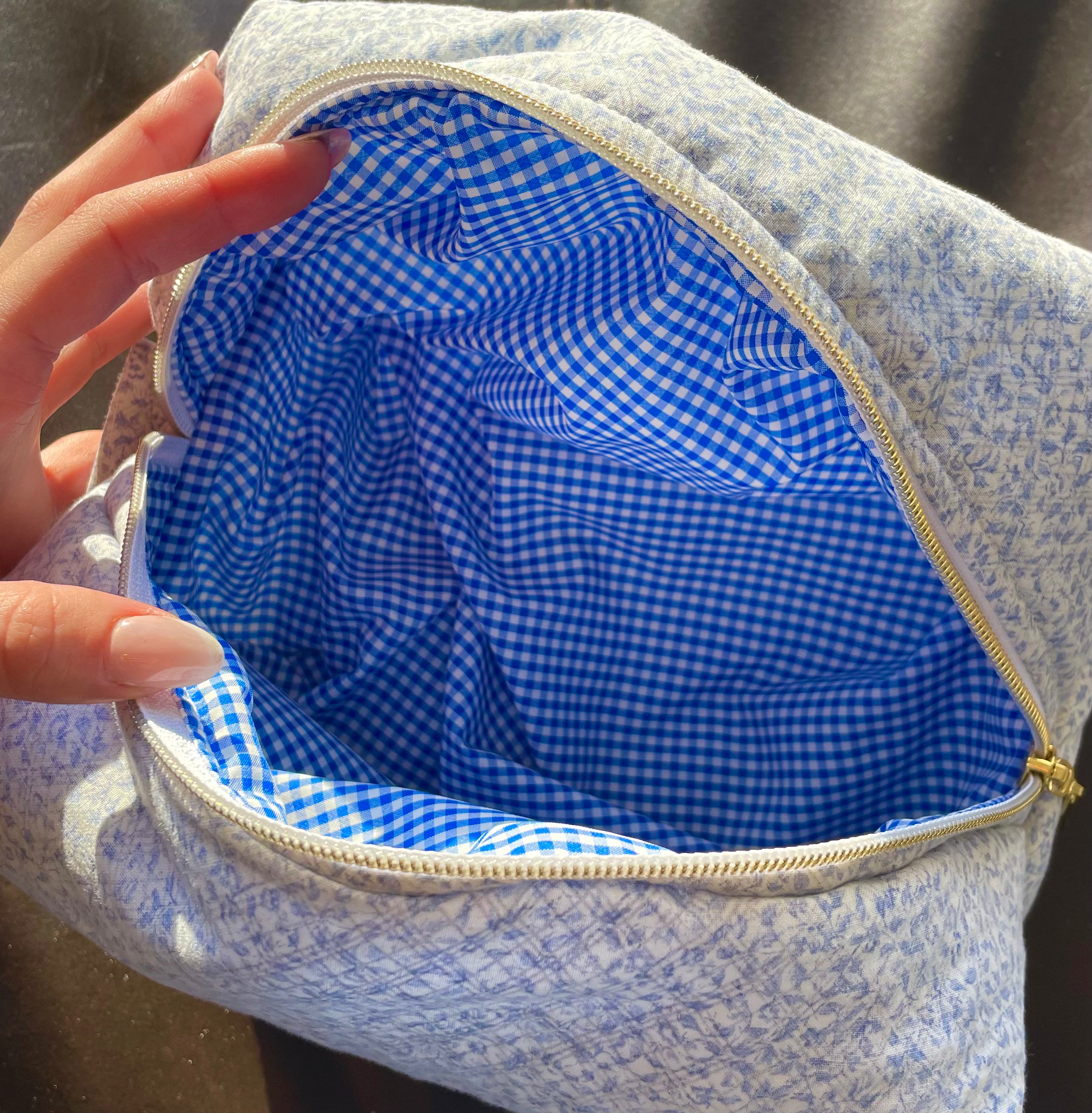 Trousse maquillage bleue fleuries